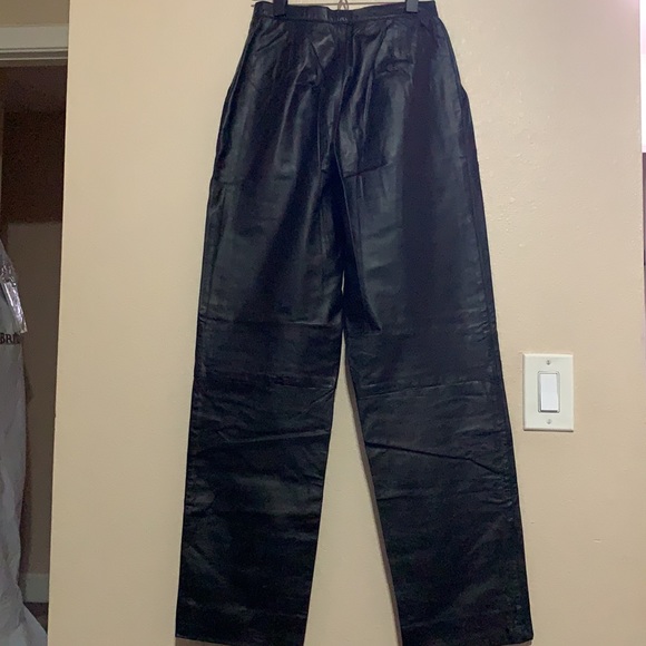 Vintage women's genuine leather pants - Picture 2 of 4